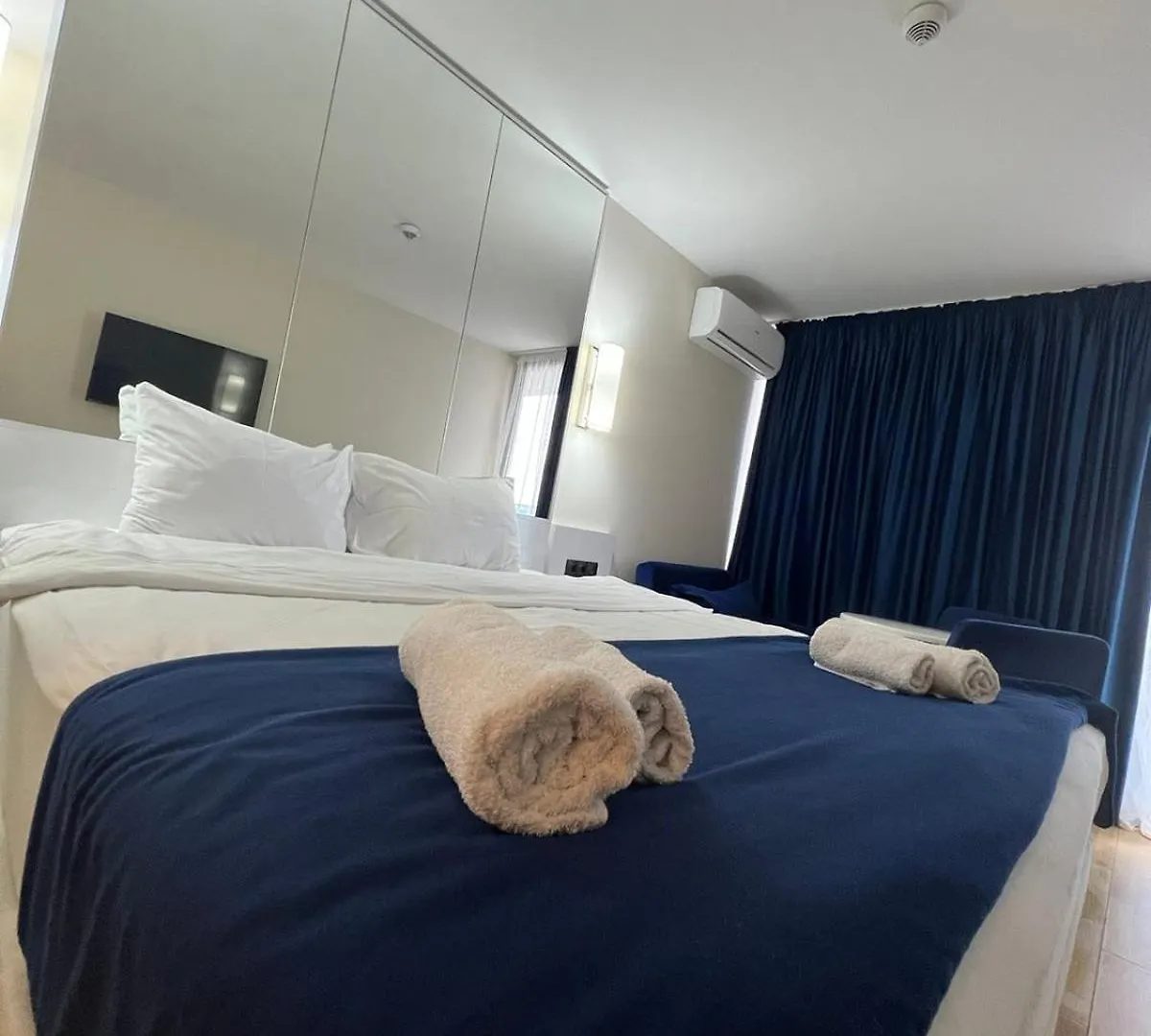 Hotel Апартаменты Студия С Видом На Море В Комплексе - Orbi City N1 Batumi